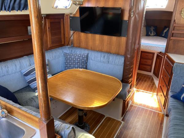 36' Catalina, Listing Number 100915945, Image No. 2