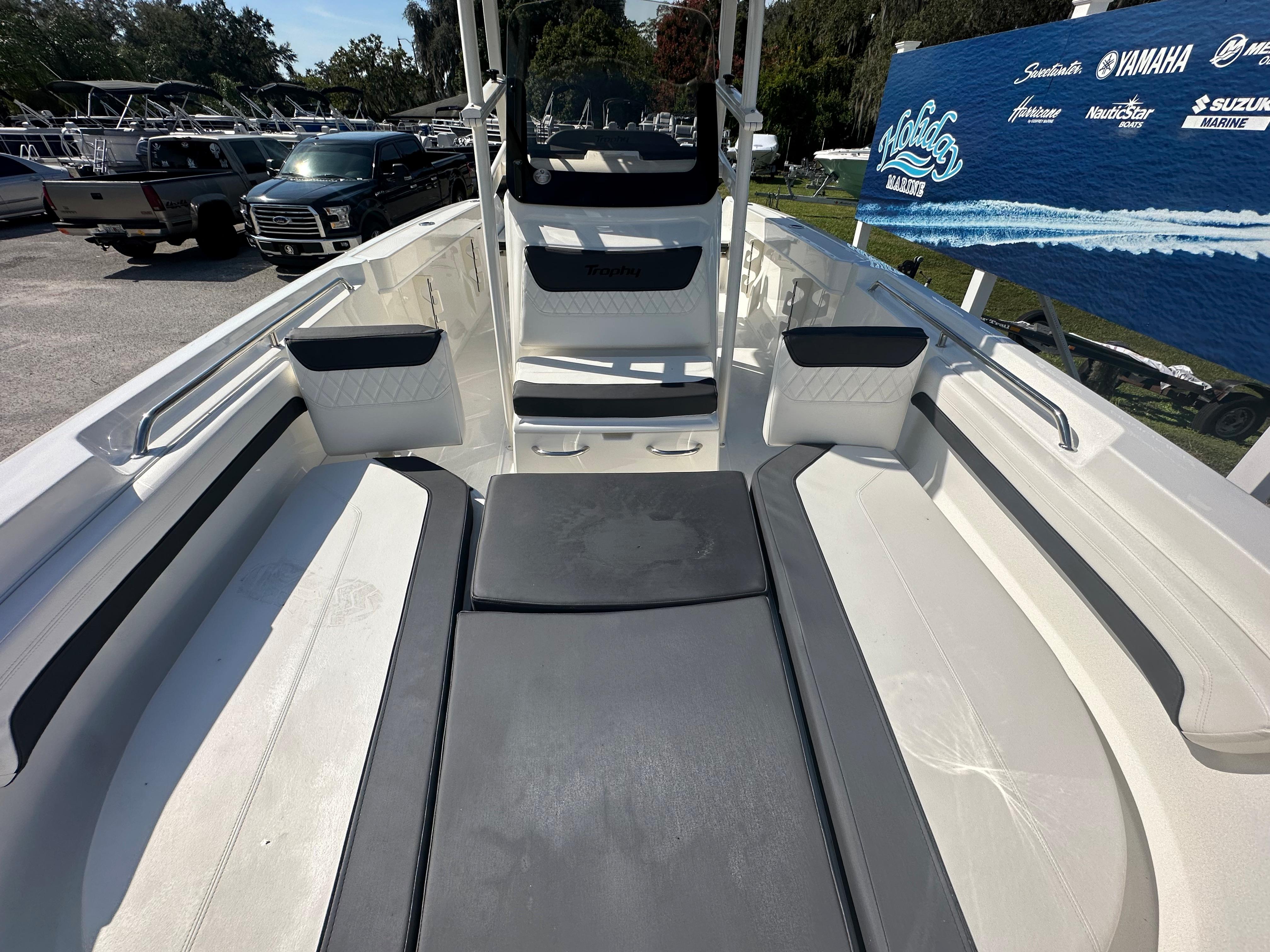 2024 Bayliner Trophy CC22-2