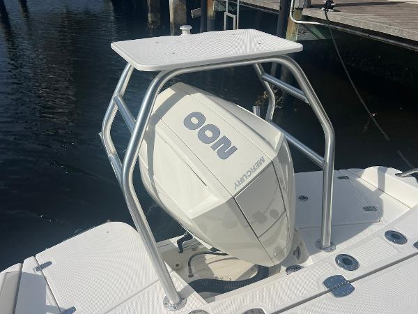 21' Boston Whaler, Listing Number 100914268, Image No. 3