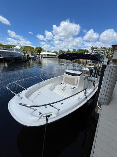 21' Boston Whaler, Listing Number 100914268, - Photo No. 34