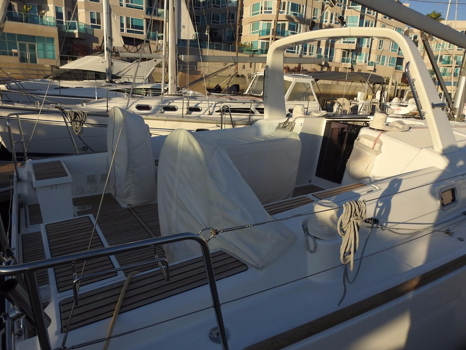 Yacht Photos Pics