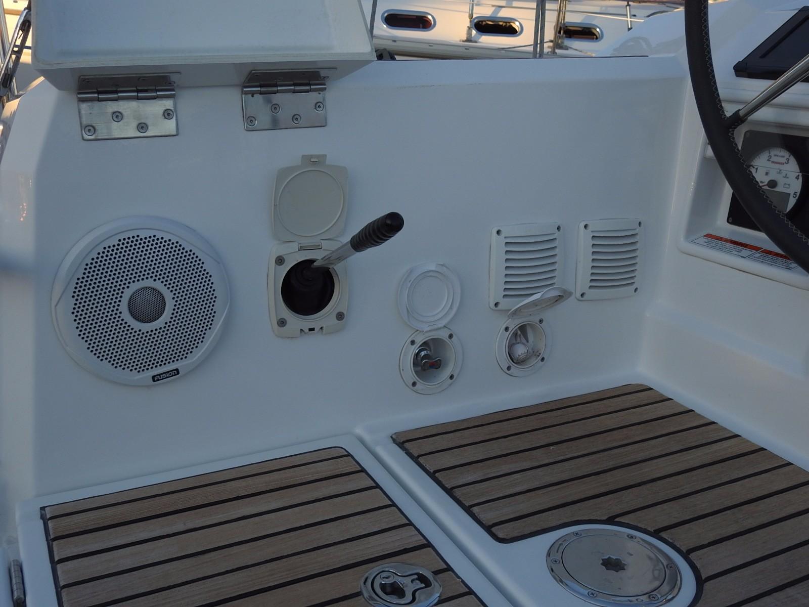 Yacht Photos Pics
