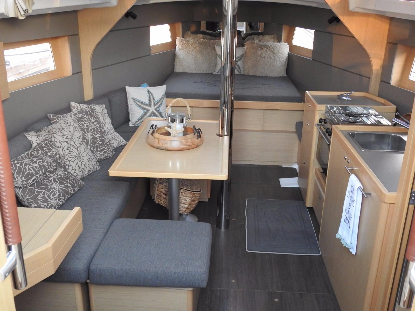 Yacht Photos Pics