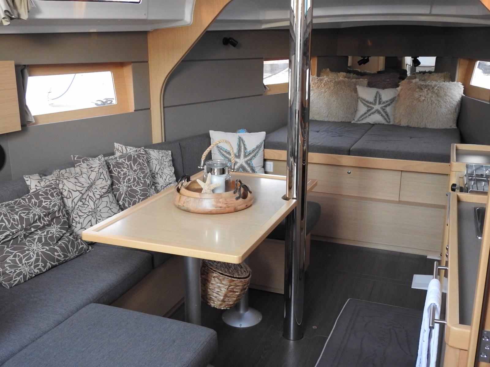 Yacht Photos Pics