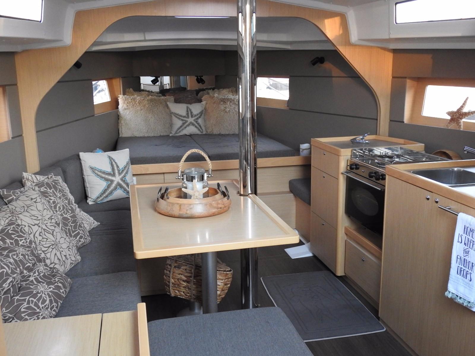 Yacht Photos Pics