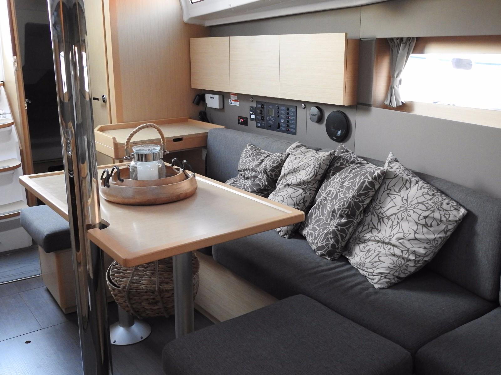 Yacht Photos Pics
