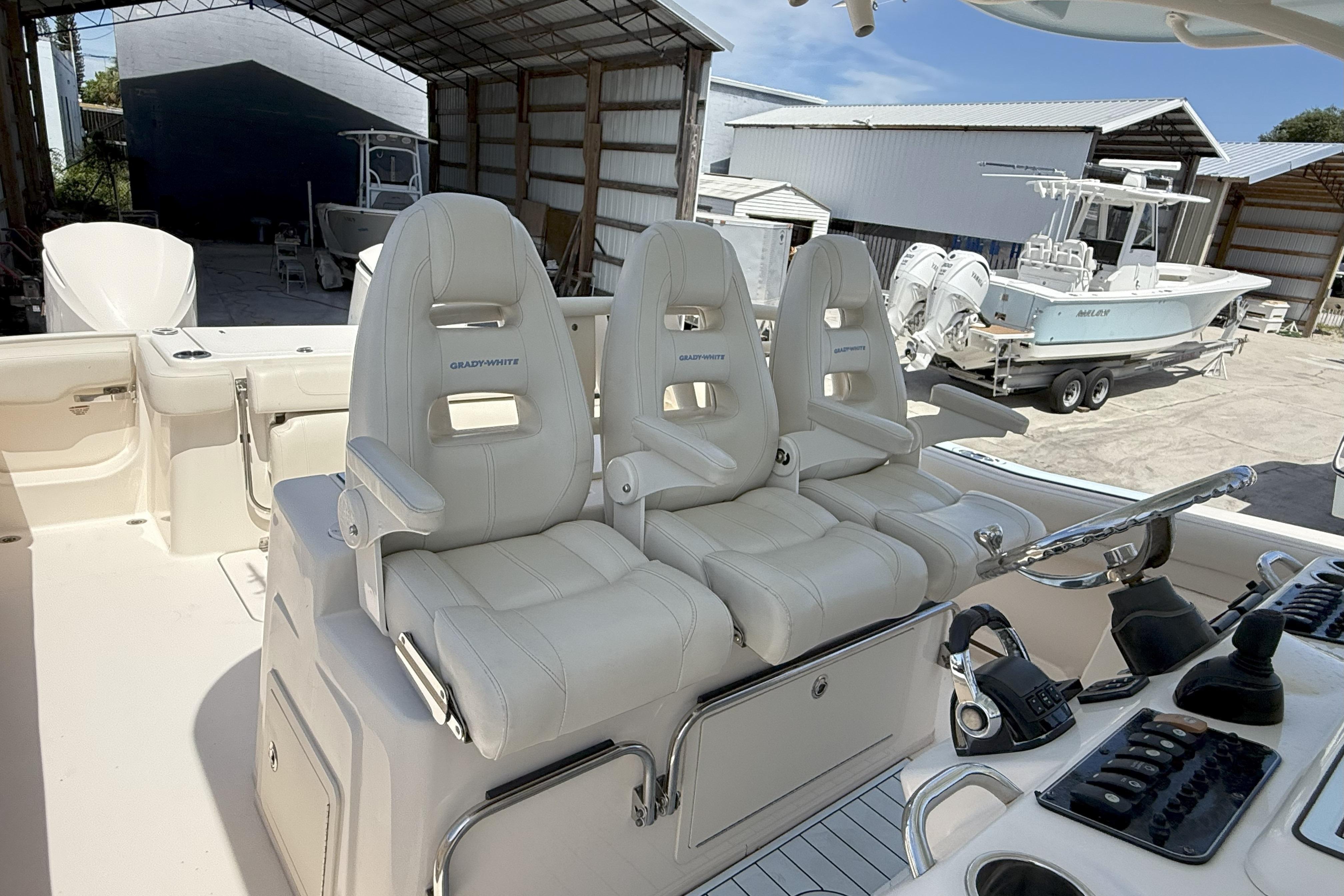 336-311 BROKERAGE RON