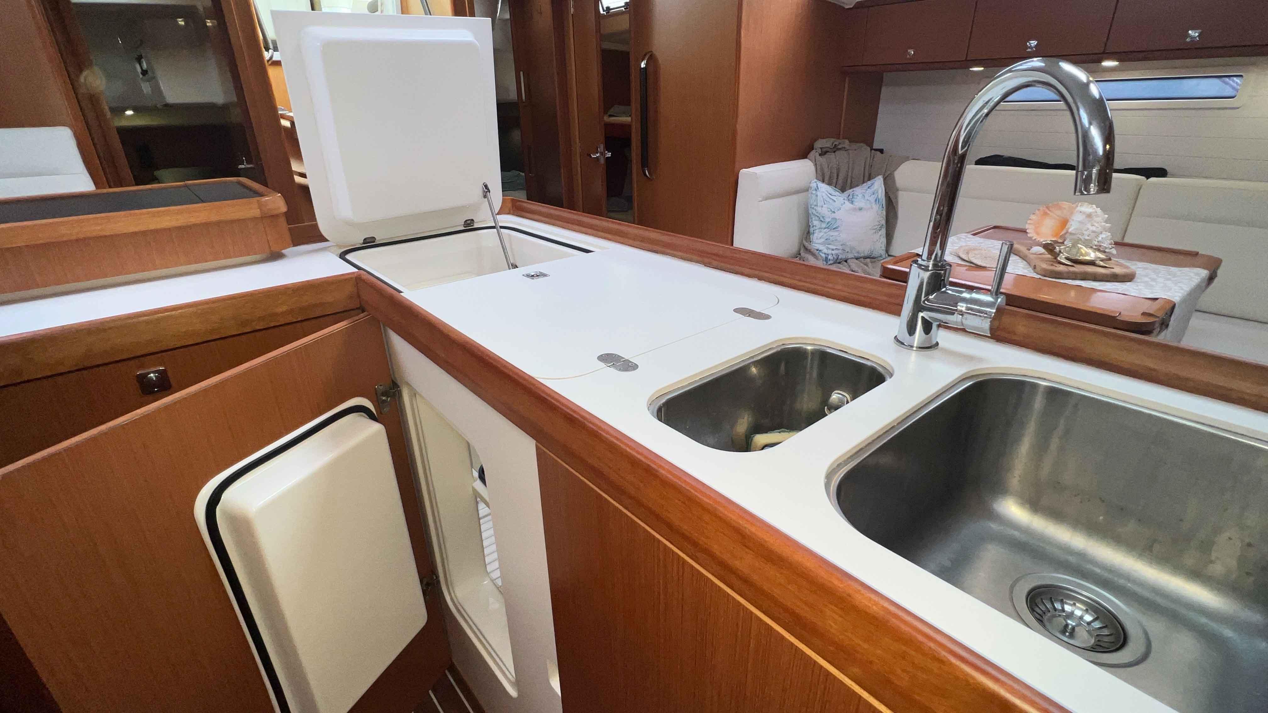 Calliope Yacht for Sale 55 Bavaria Yachts Mooloolaba, Australia