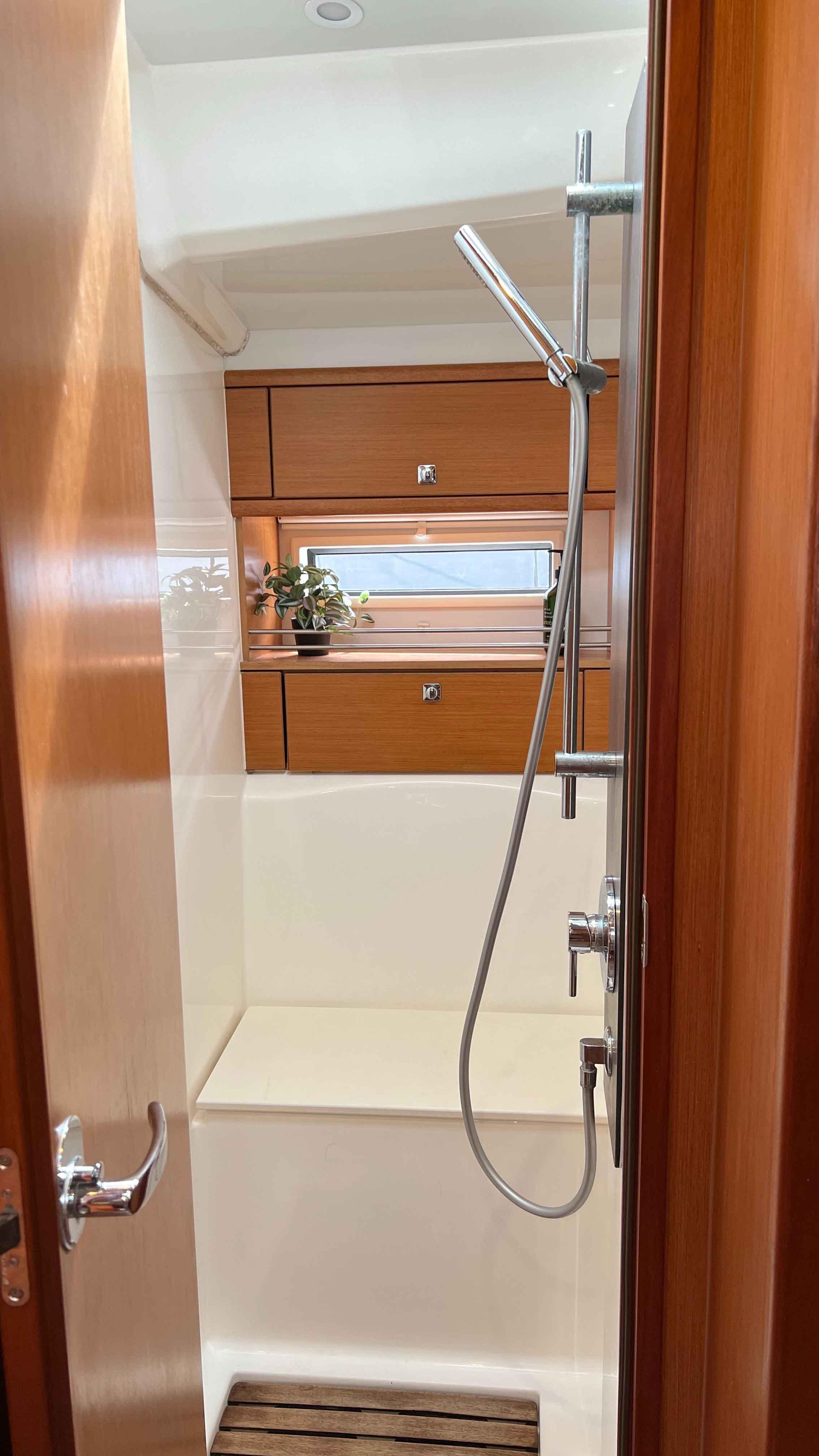 Calliope Yacht for Sale 55 Bavaria Yachts Mooloolaba, Australia