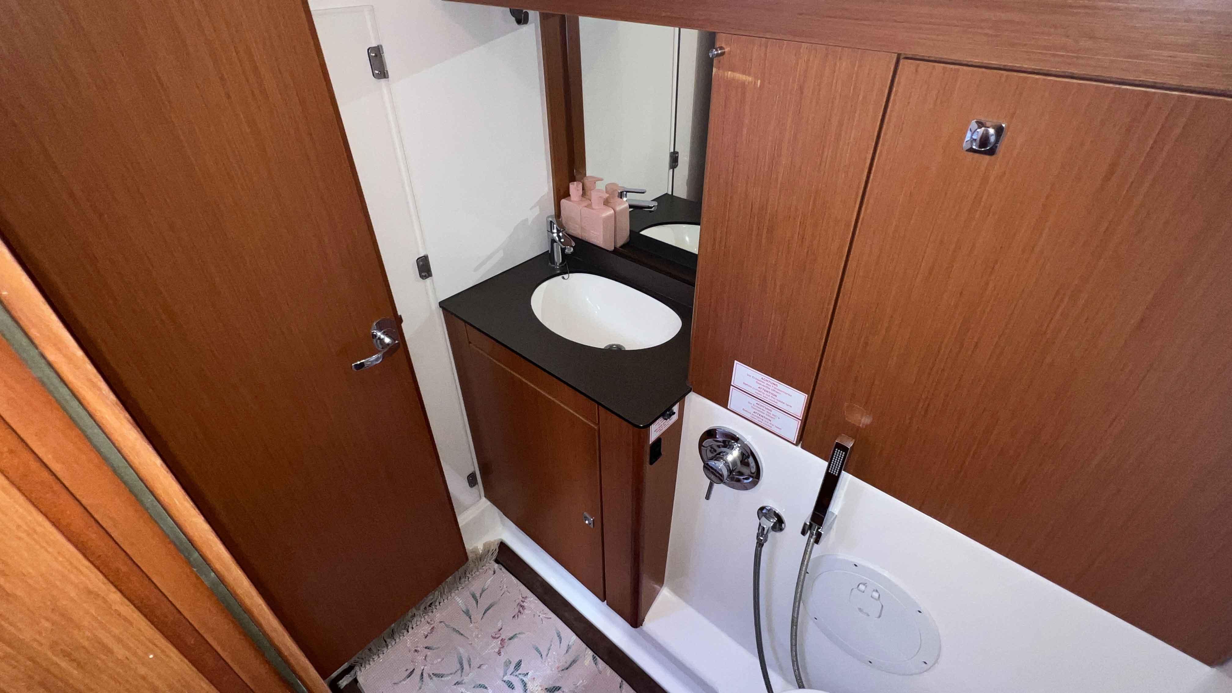 Calliope Yacht for Sale 55 Bavaria Yachts Mooloolaba, Australia