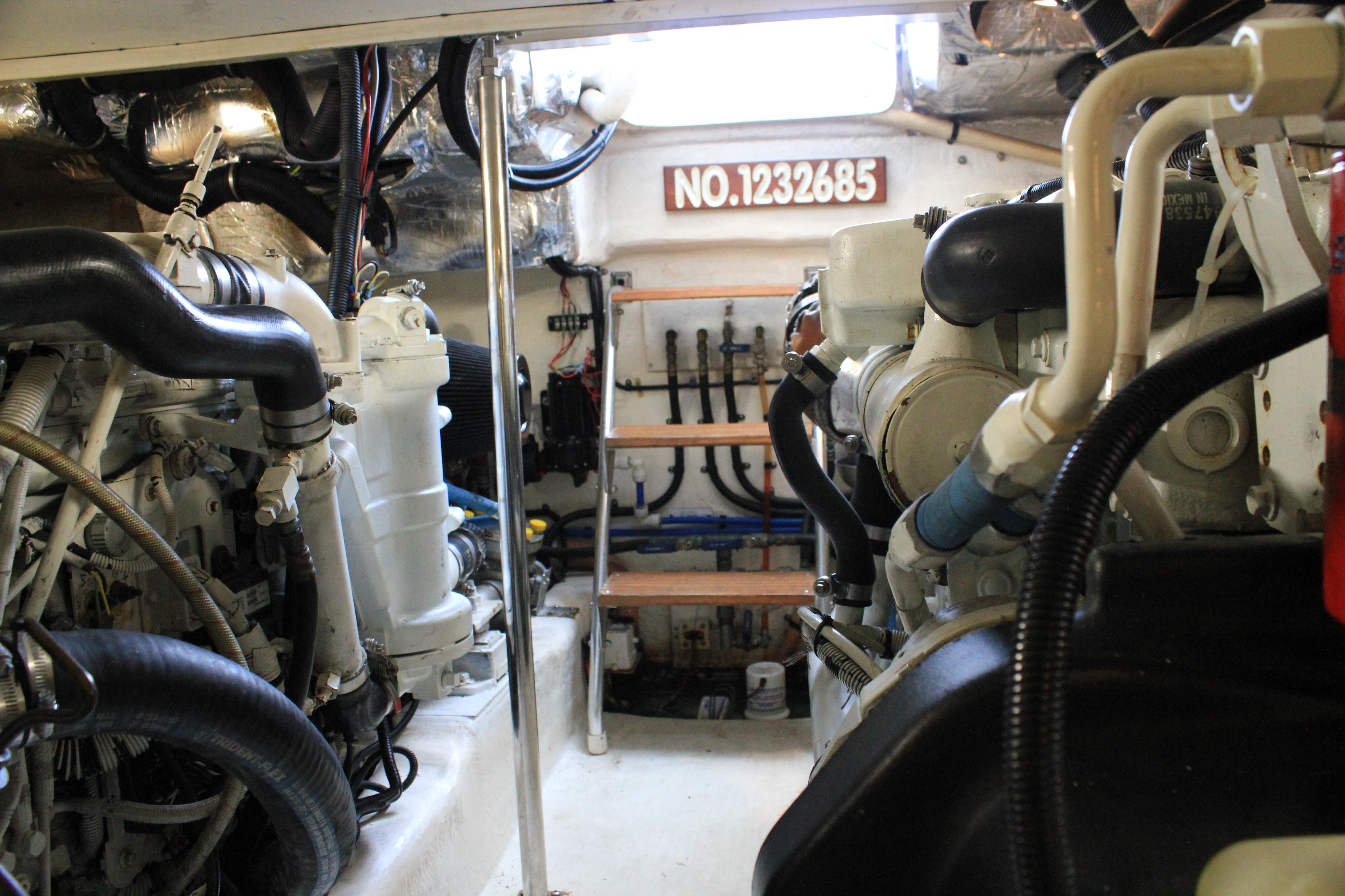 37 ft Riviera 37 Convertible Engine room looking aft