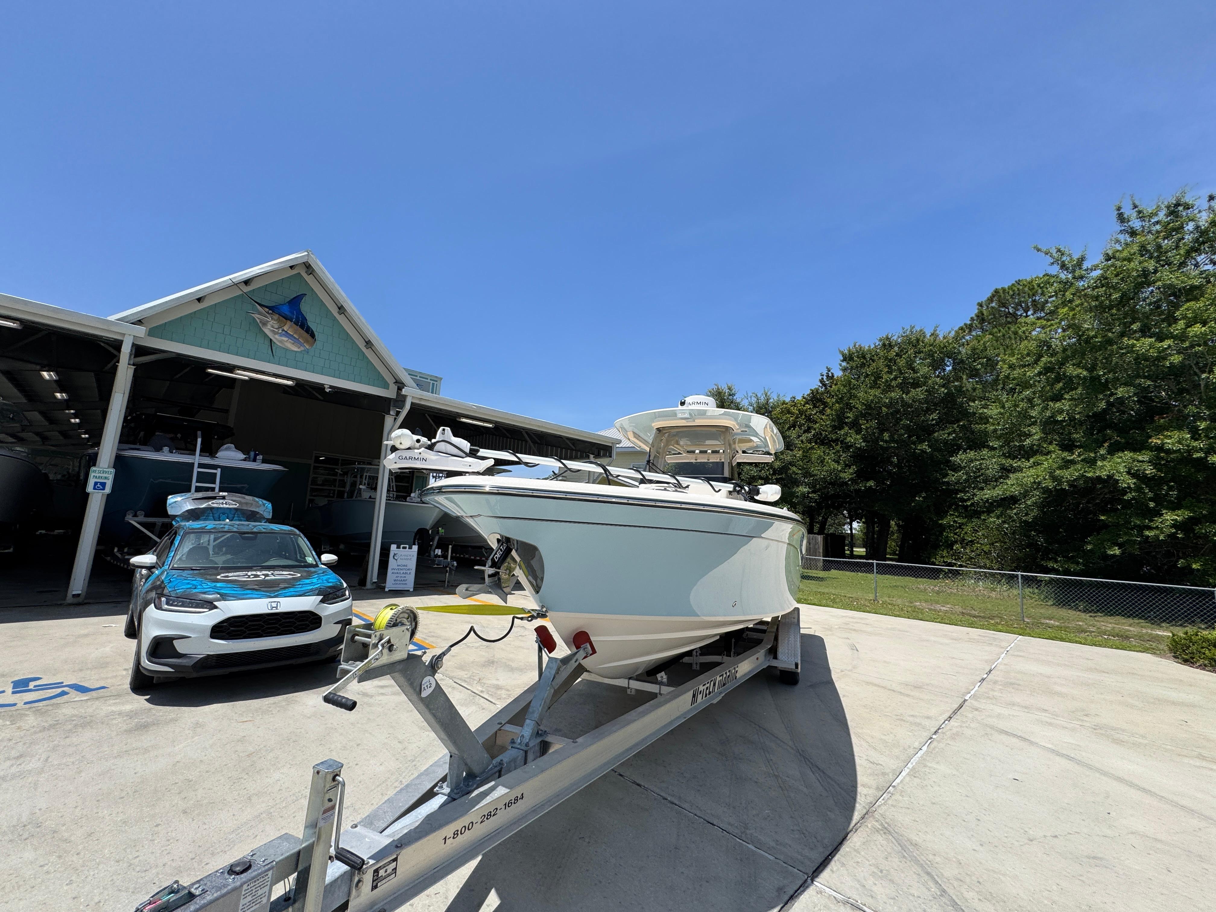 2024-grady-white-281-coastal-explorer-power-9835010-20250611064703041-1_XLARGE
