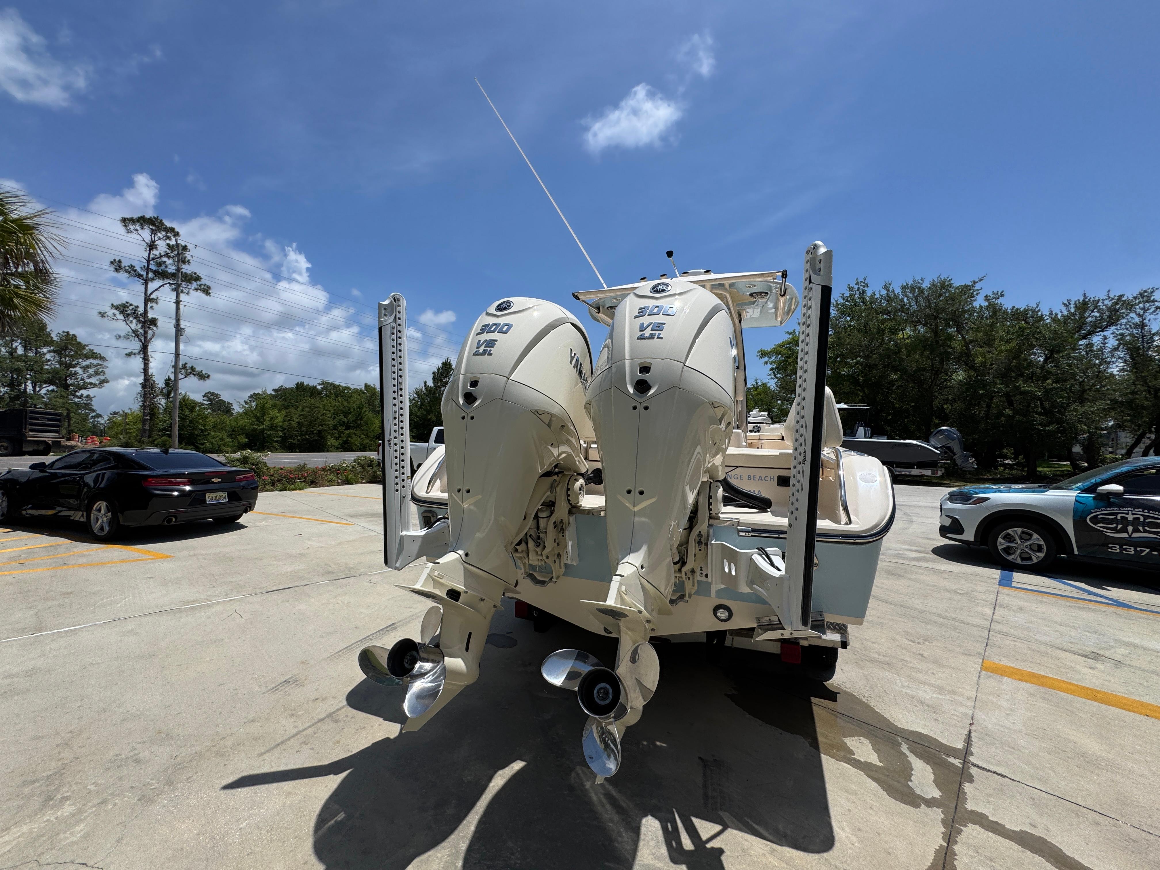 2024-grady-white-281-coastal-explorer-power-9835010-20250611064734210-1_XLARGE