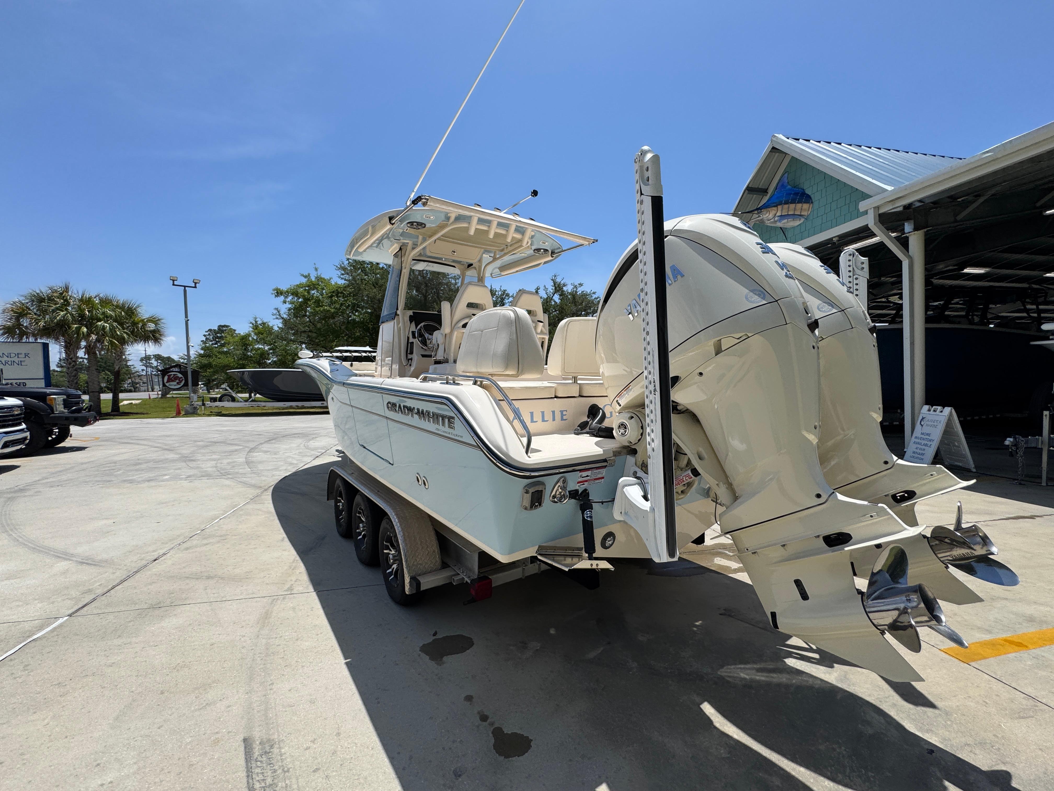 2024-grady-white-281-coastal-explorer-power-9835010-20250611064744162-1_XLARGE