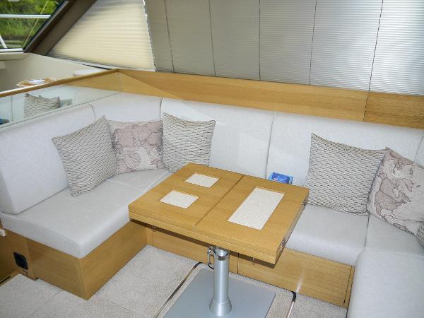 Broom 370