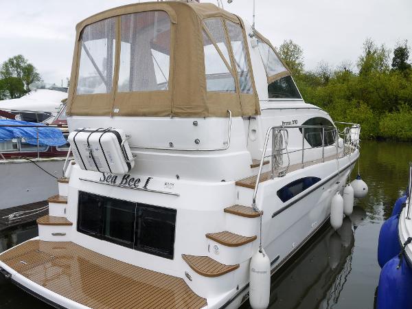 Broom 370