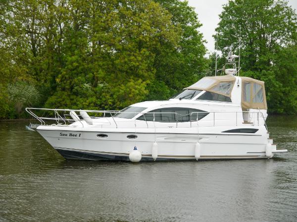 Broom 370