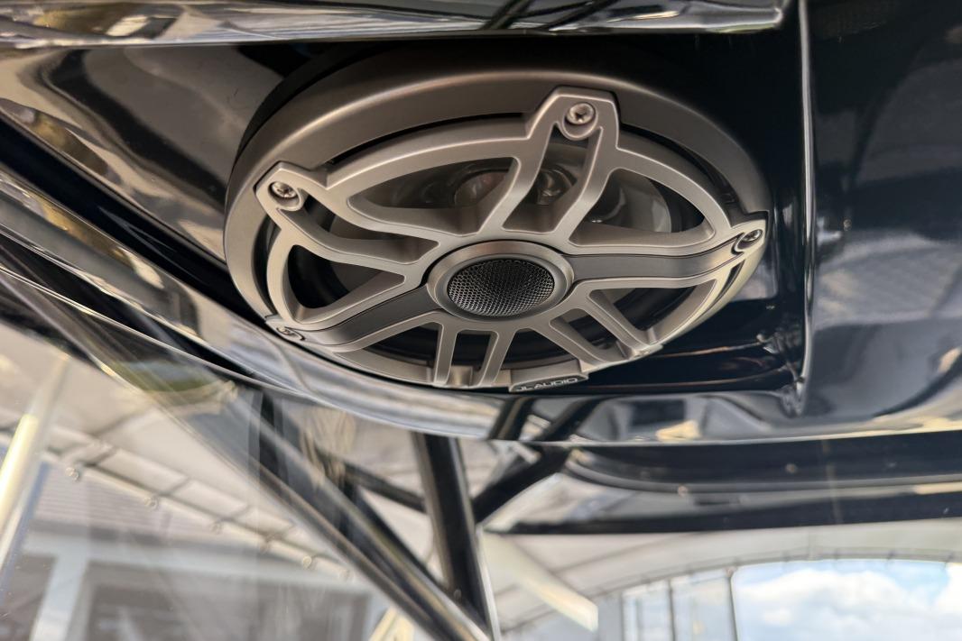 2025 Nor-Tech 390 Sport Center Console