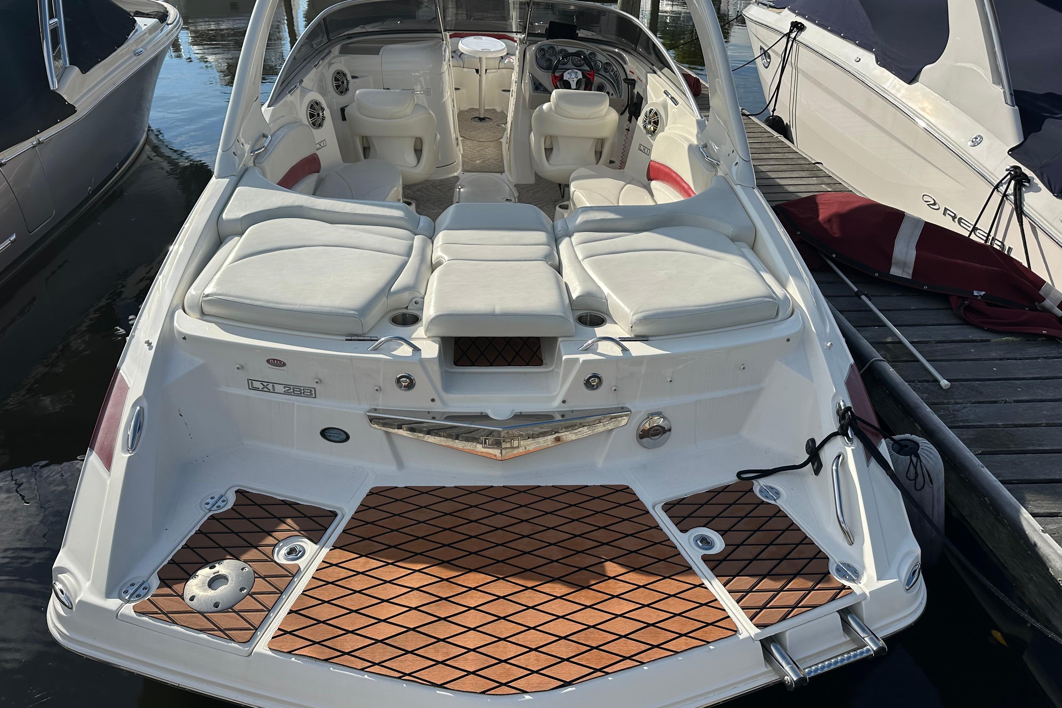 2008 Larson LXi 288-7