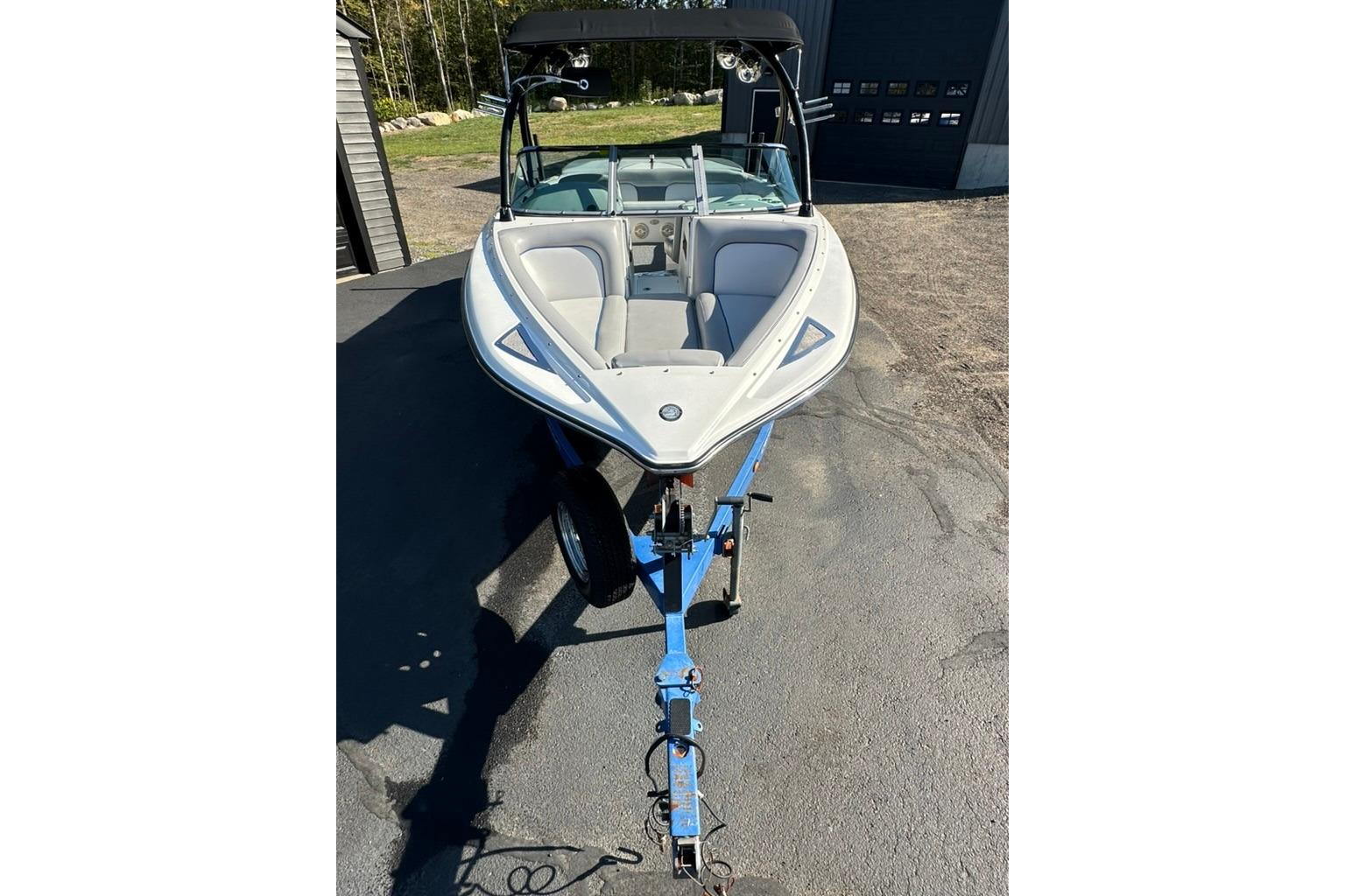 Boat image 3