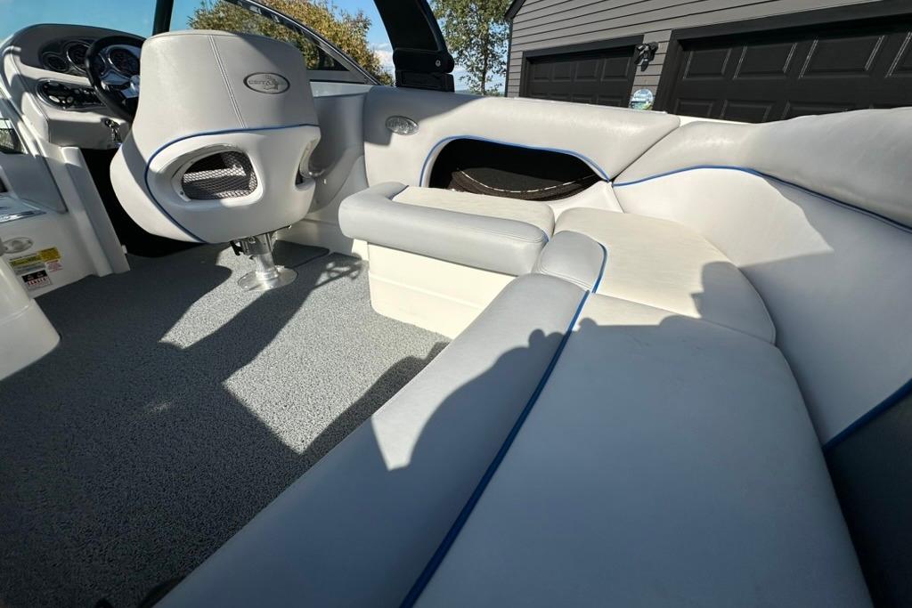 Boat image 12