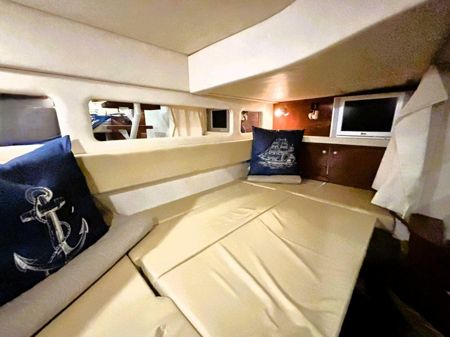 2008-sea-ray-330-sundancer-power-9715018-20250404083412117-1_XLARGE