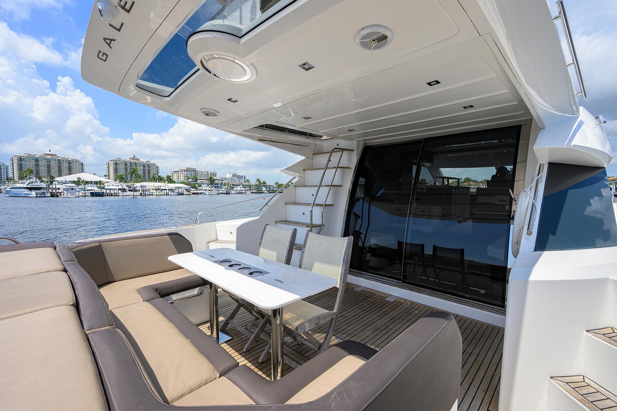 Galeon 660 Fly MOODSWING - Exterior aft seating