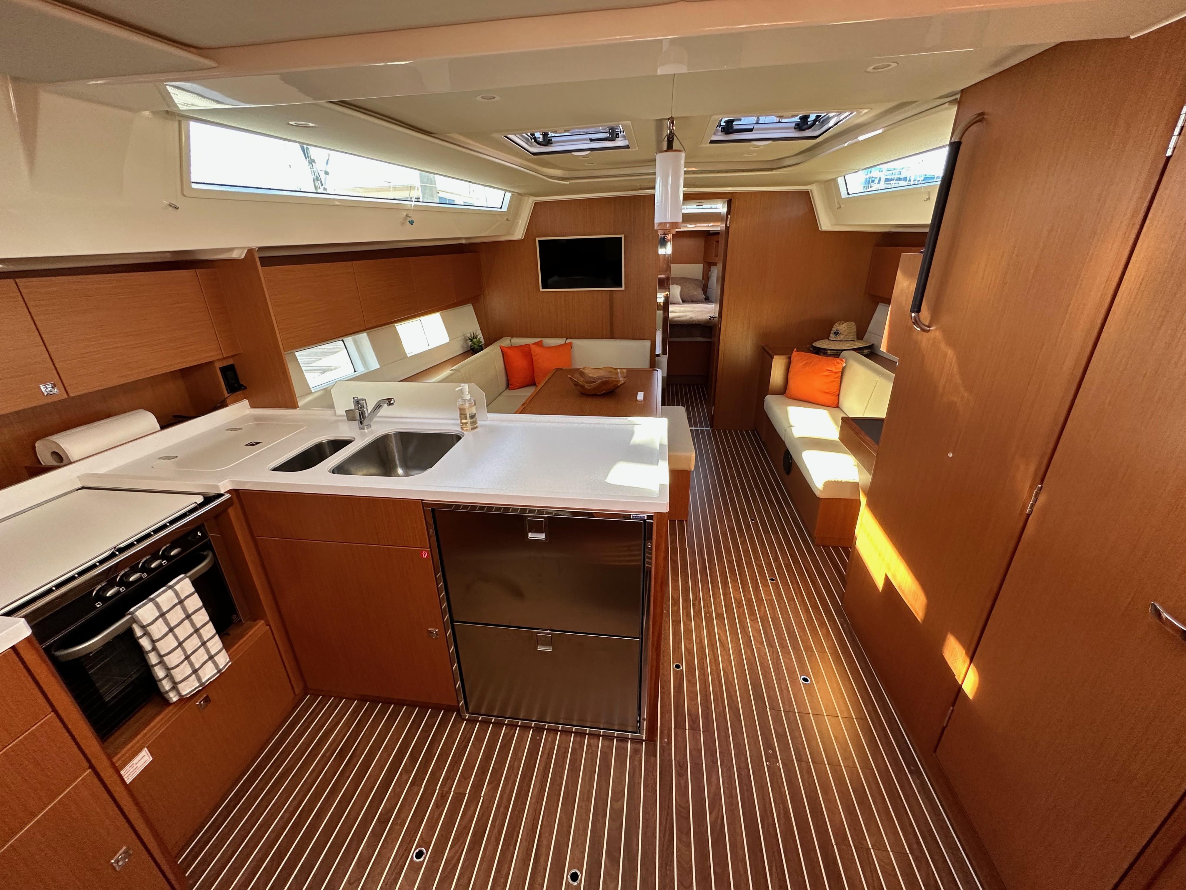 Image [38] of 2020 Bavaria C45