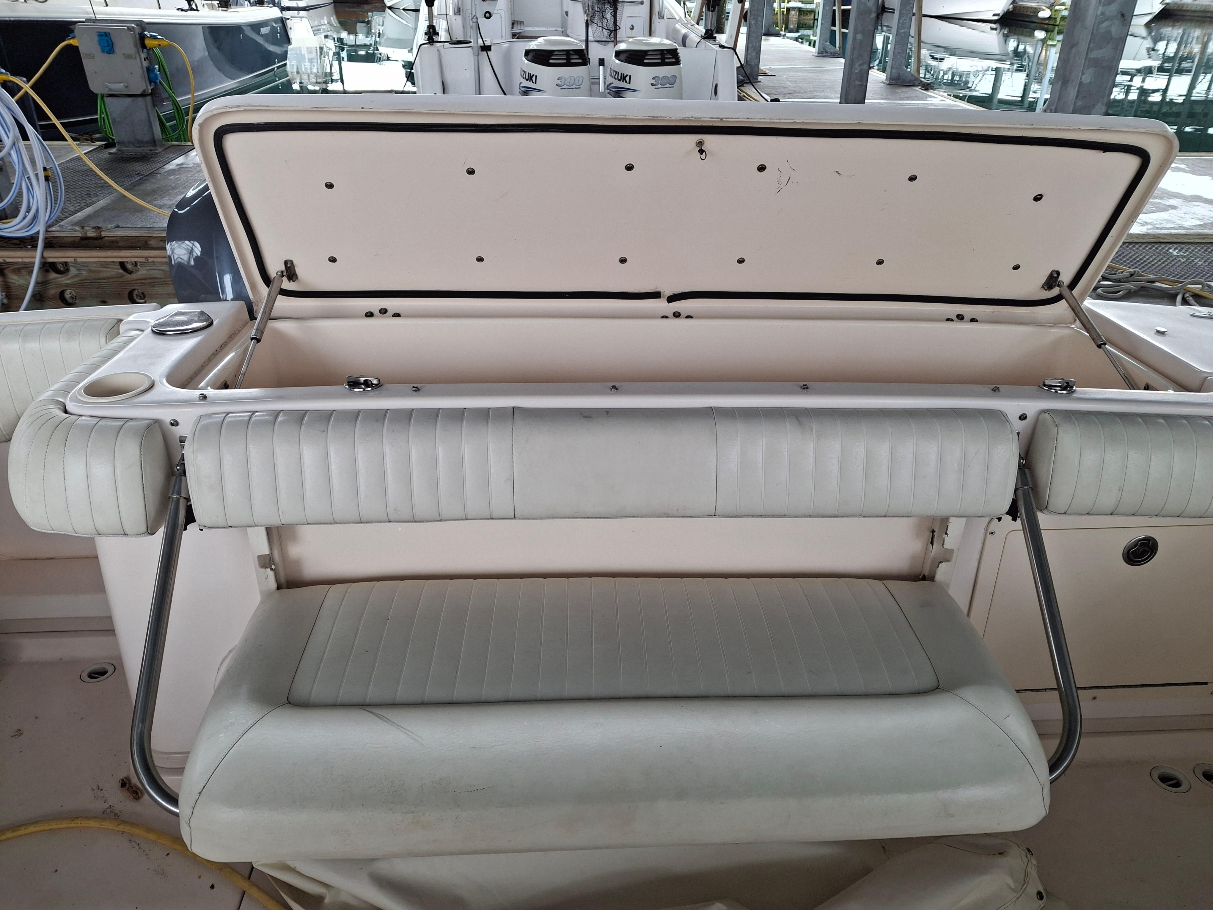 2008 Grady-White 330 Express #TBRG165A8 inventory image at Sun Country Yachts, South Lake Union (Seattle) 2008 Grady-White 330 Express #TBRG165A8 inventory image at Sun Country Yachts, South Lake Union (Seattle)