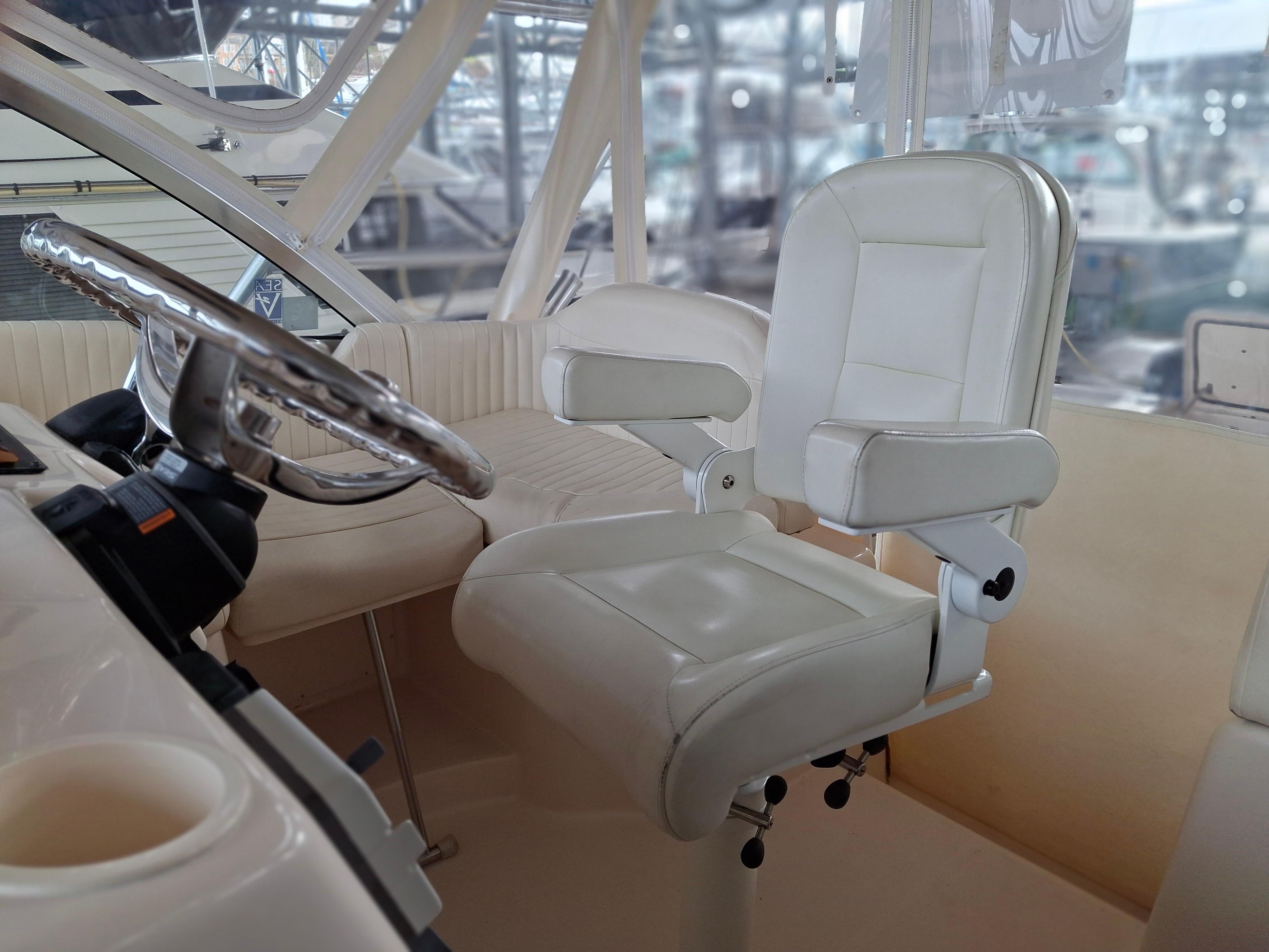 2008 Grady-White 330 Express #TBRG165A8 inventory image at Sun Country Yachts, South Lake Union (Seattle) 2008 Grady-White 330 Express #TBRG165A8 inventory image at Sun Country Yachts, South Lake Union (Seattle)