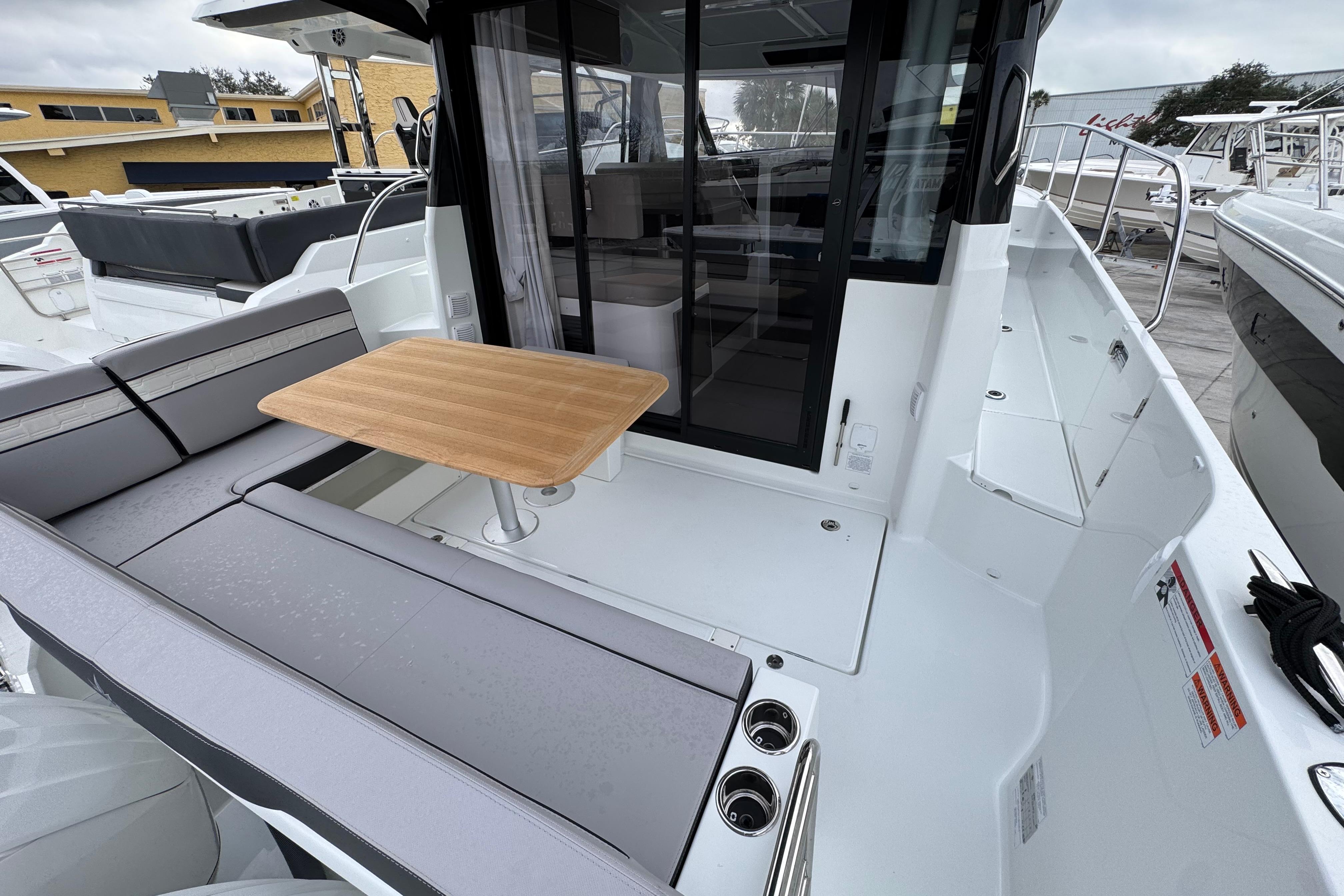 2026 Jeanneau NC 1095-3