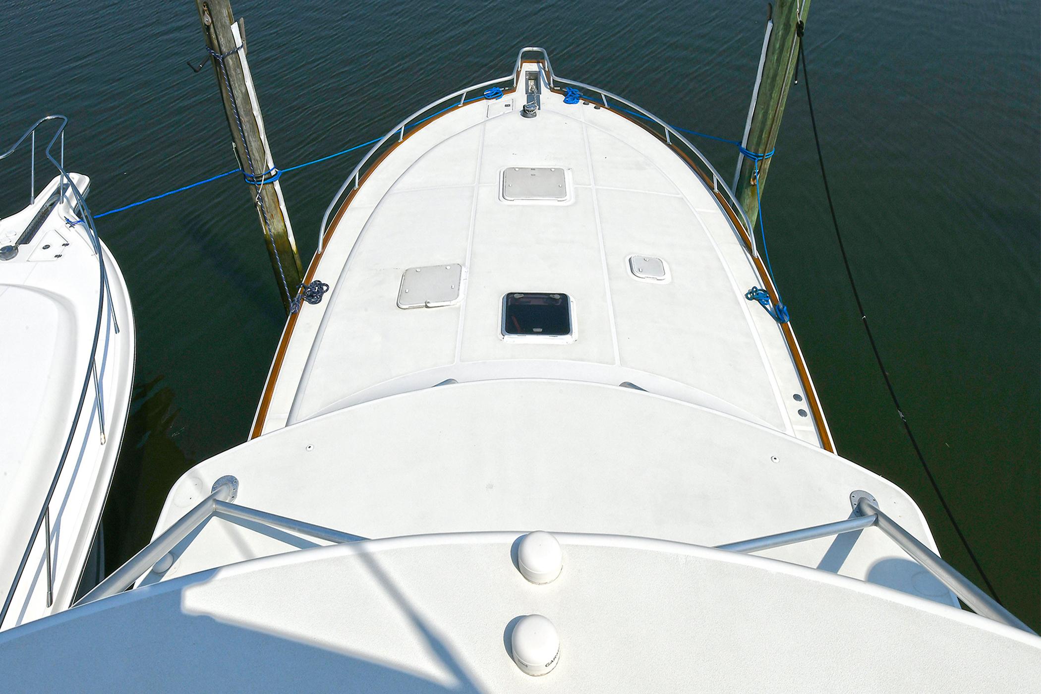 Newport RI Yacht Brokerage