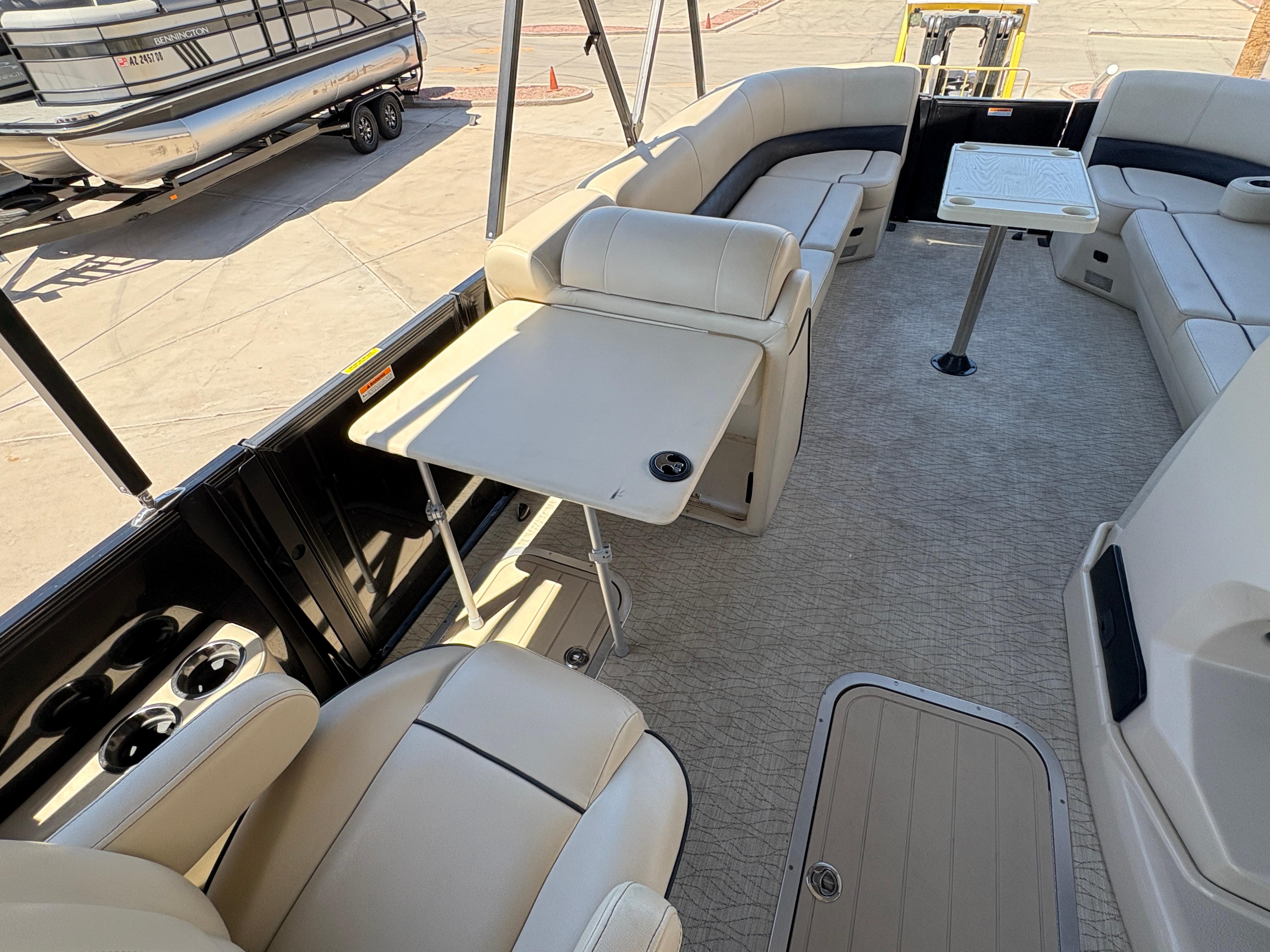 2019 Barletta E24Q #TBJC0579 inventory image at Sun Country Marine Group, Lake Havasu City, AZ 2019 Barletta E24Q #TBJC0579 inventory image at Sun Country Marine Group, Lake Havasu City, AZ
