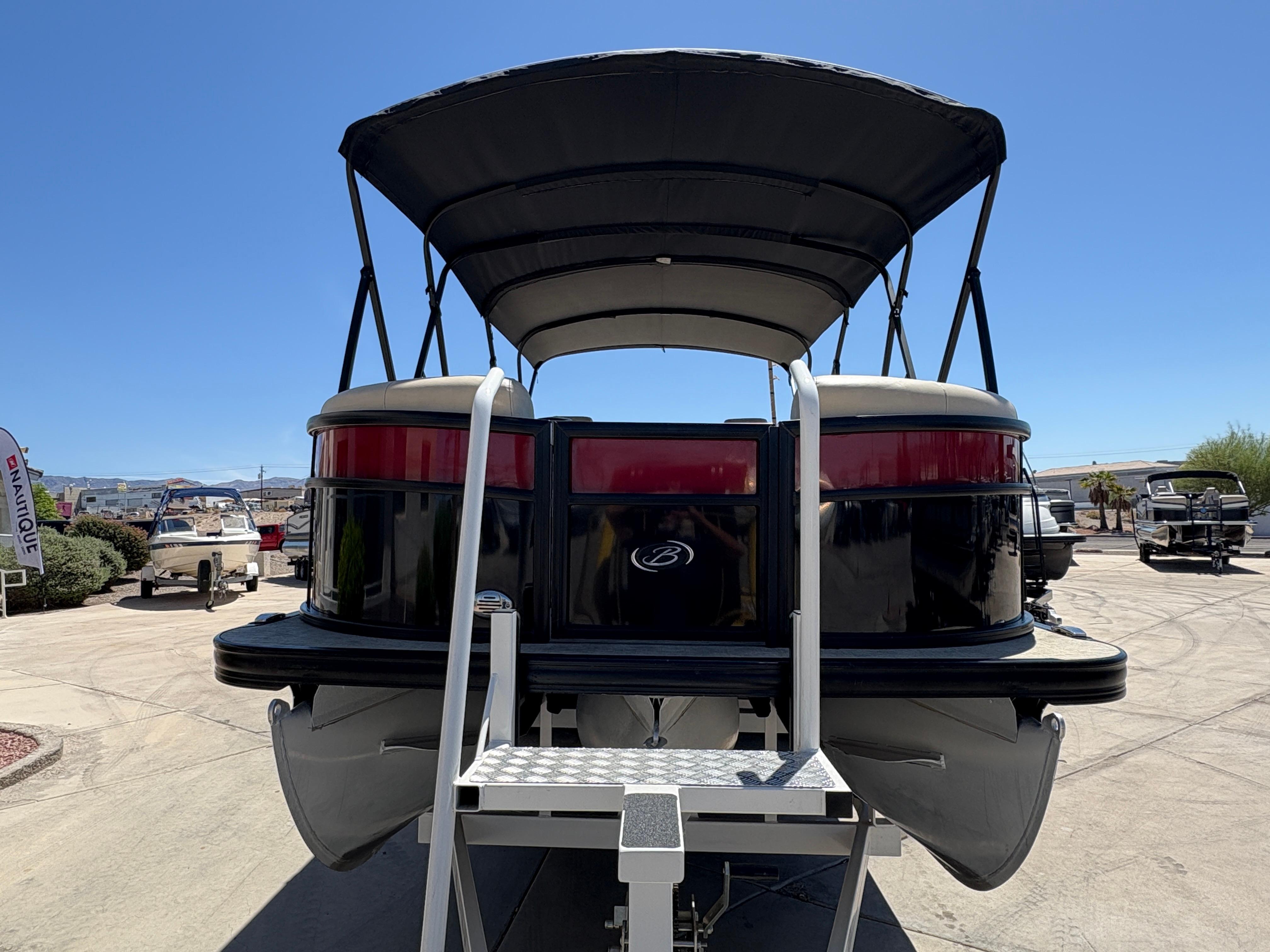 2019 Barletta E24Q #TBJC0579 inventory image at Sun Country Marine Group, Lake Havasu City, AZ 2019 Barletta E24Q #TBJC0579 inventory image at Sun Country Marine Group, Lake Havasu City, AZ