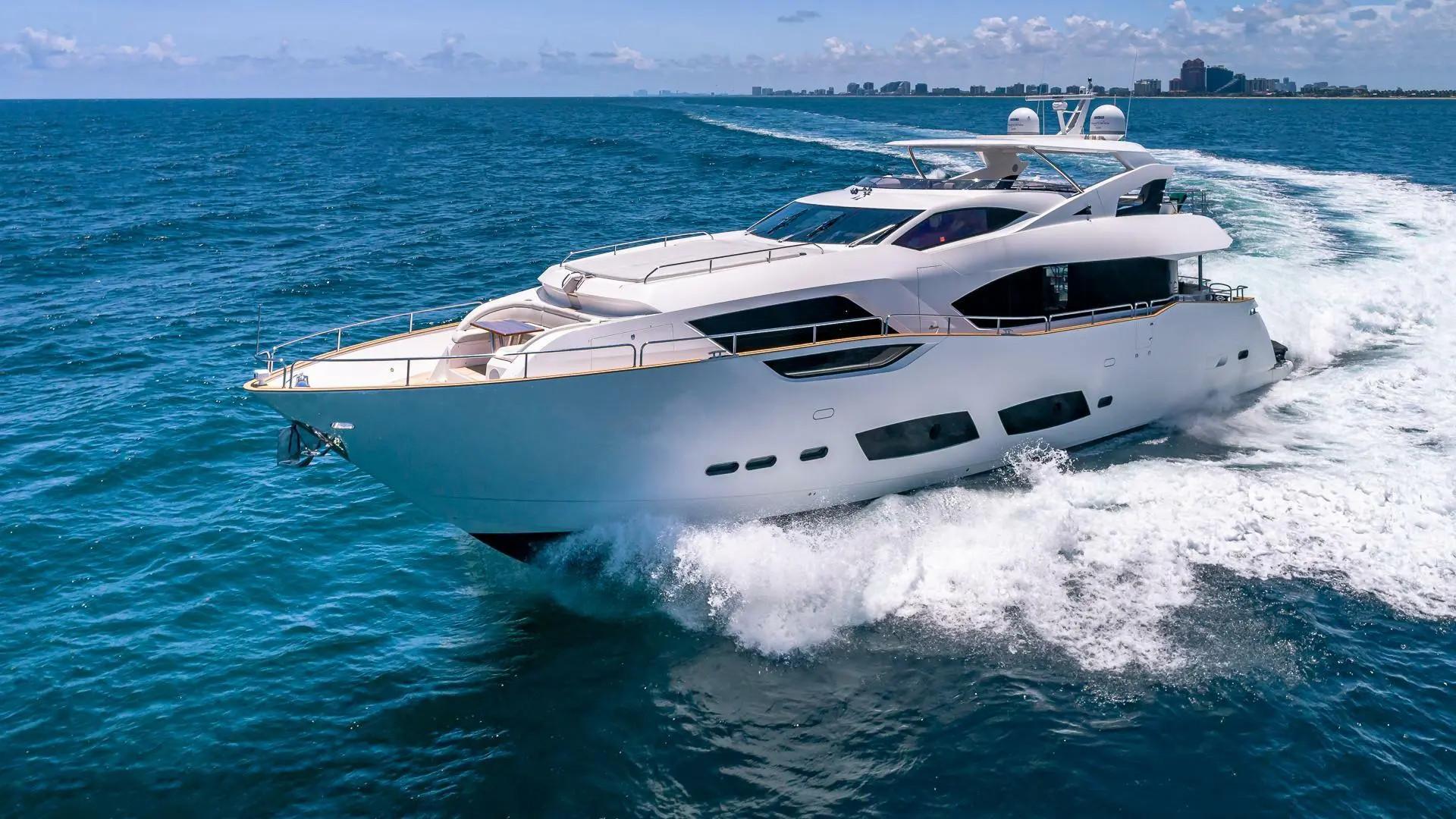 2018 Sunseeker 95'