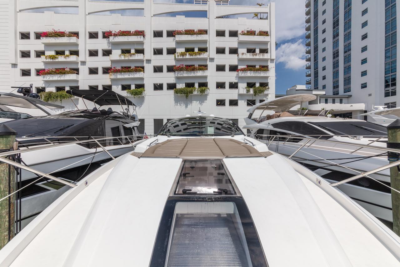 2013 Sunseeker Predator 68