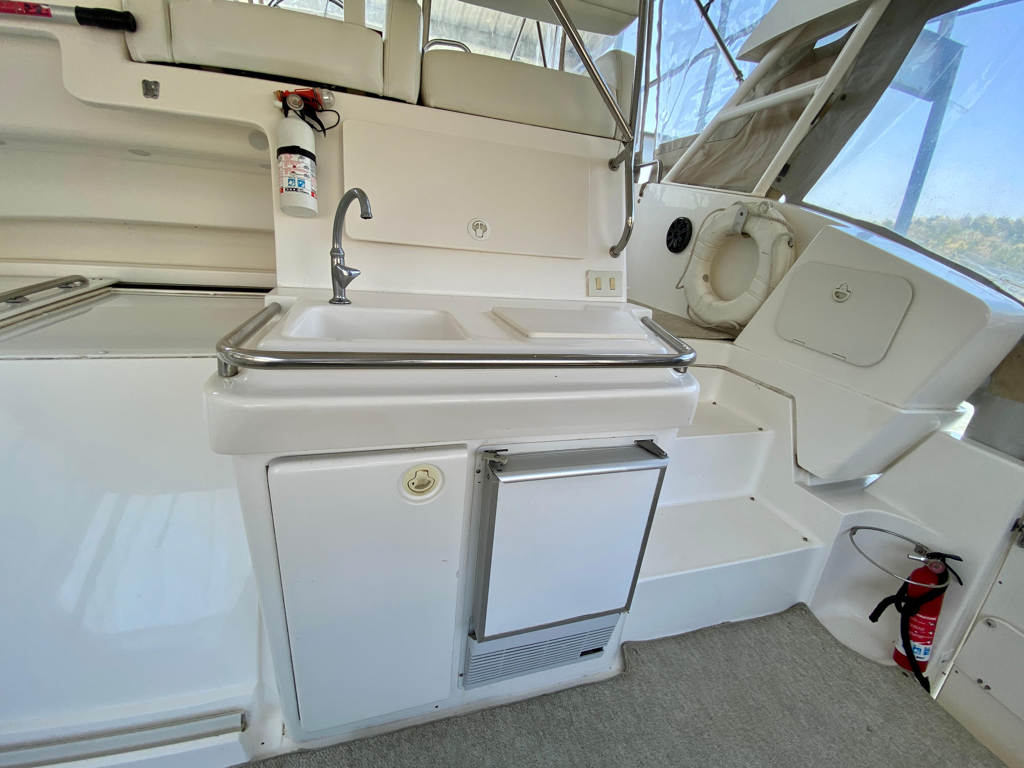 1999-silverton-392-motor-yacht-power-9765043-20250419121954008-1_XLARGE
