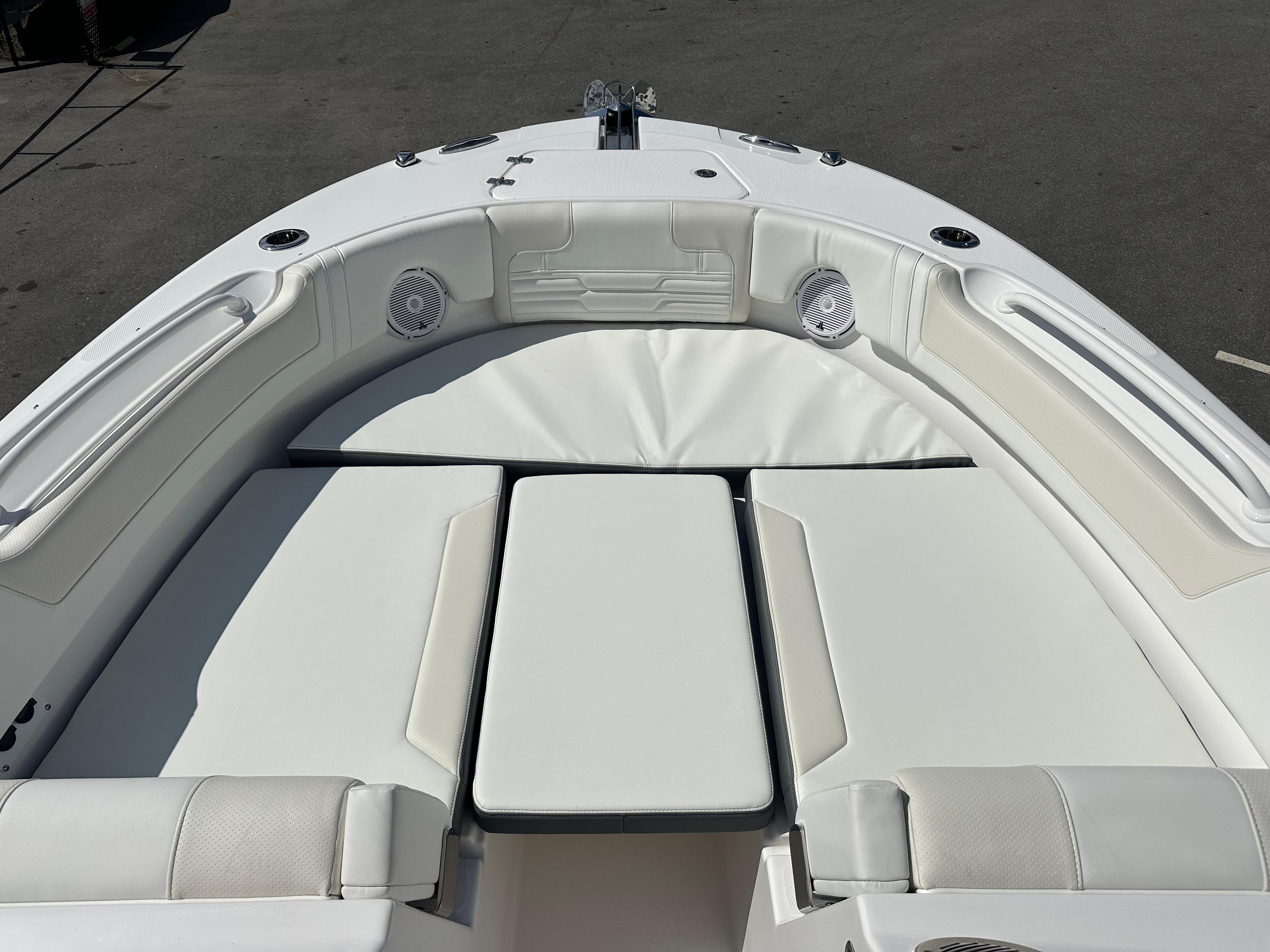 2026 Edgewater 248CX Crossover-31