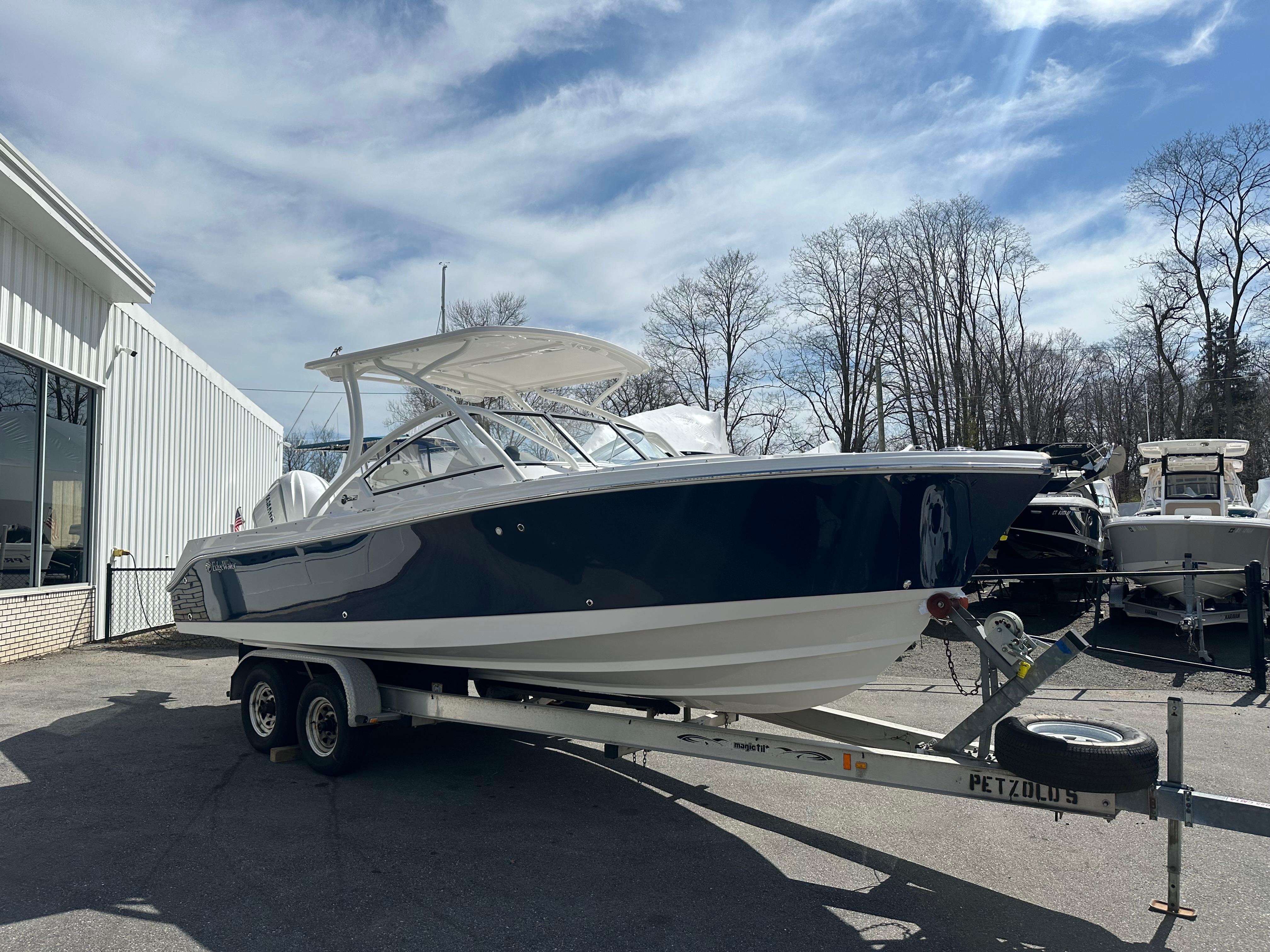 2026 Edgewater 248CX Crossover-4