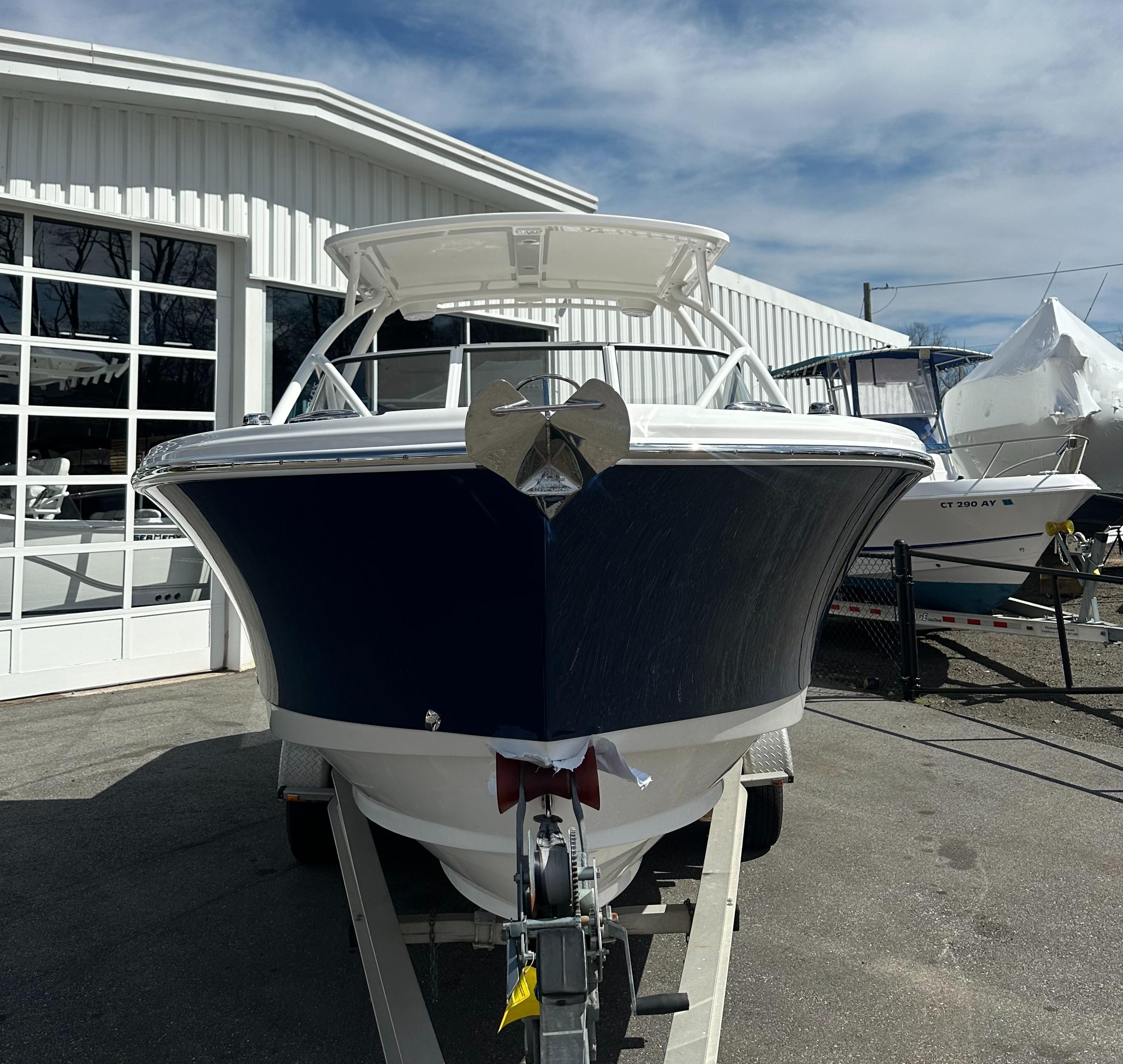 2026 Edgewater 248CX Crossover-5
