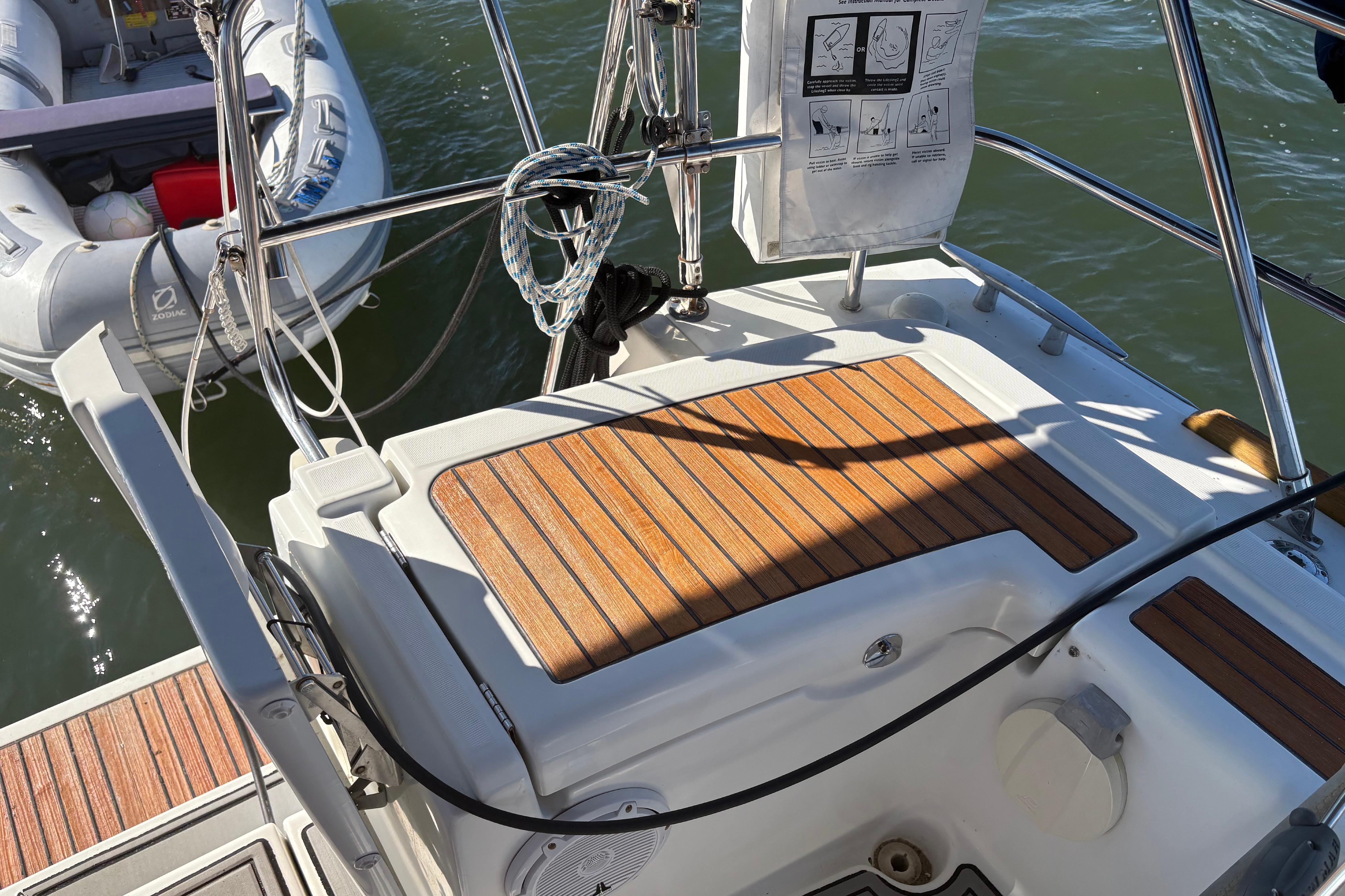 Yacht Photos Pics