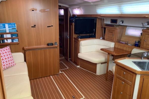 37' Catalina, Listing Number 100859690, Image No. 11