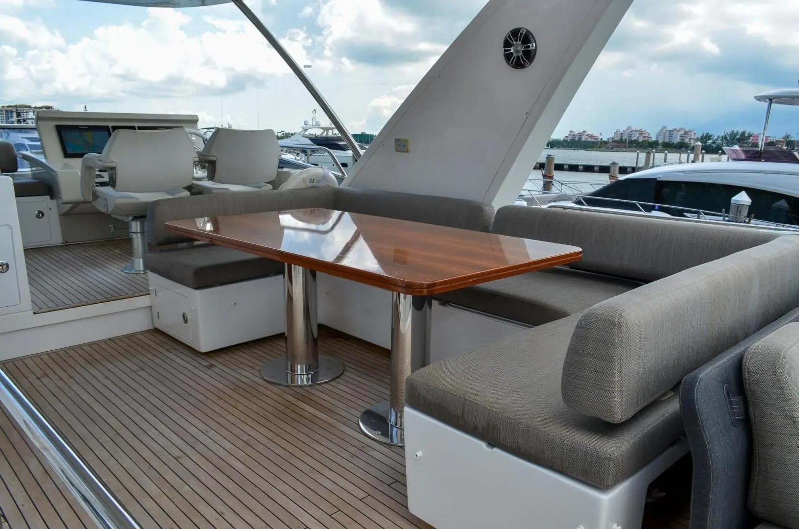2018 Azimut 66'