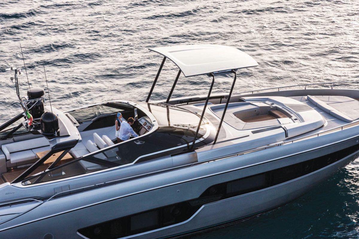 2017 Riva