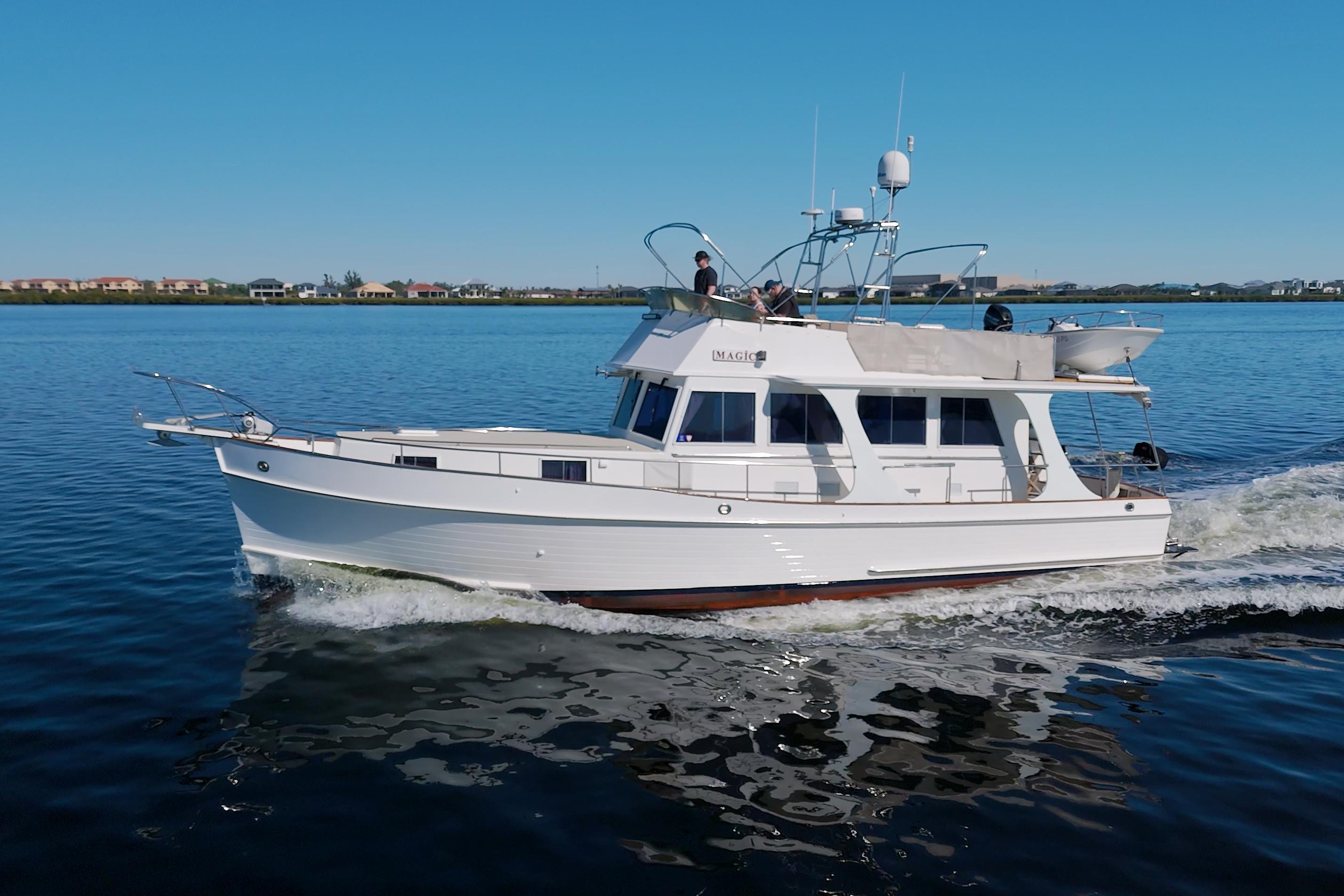 yacht-image