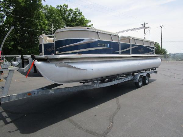 2012 SunChaser boat for sale, model of the boat is Classic Cruise 8524 Lounger & Image # 3 of 20
