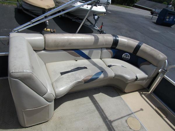 2012 SunChaser boat for sale, model of the boat is Classic Cruise 8524 Lounger & Image # 17 of 20