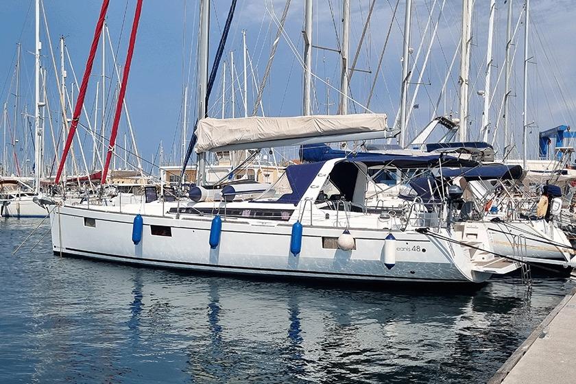 48' Beneteau 2015