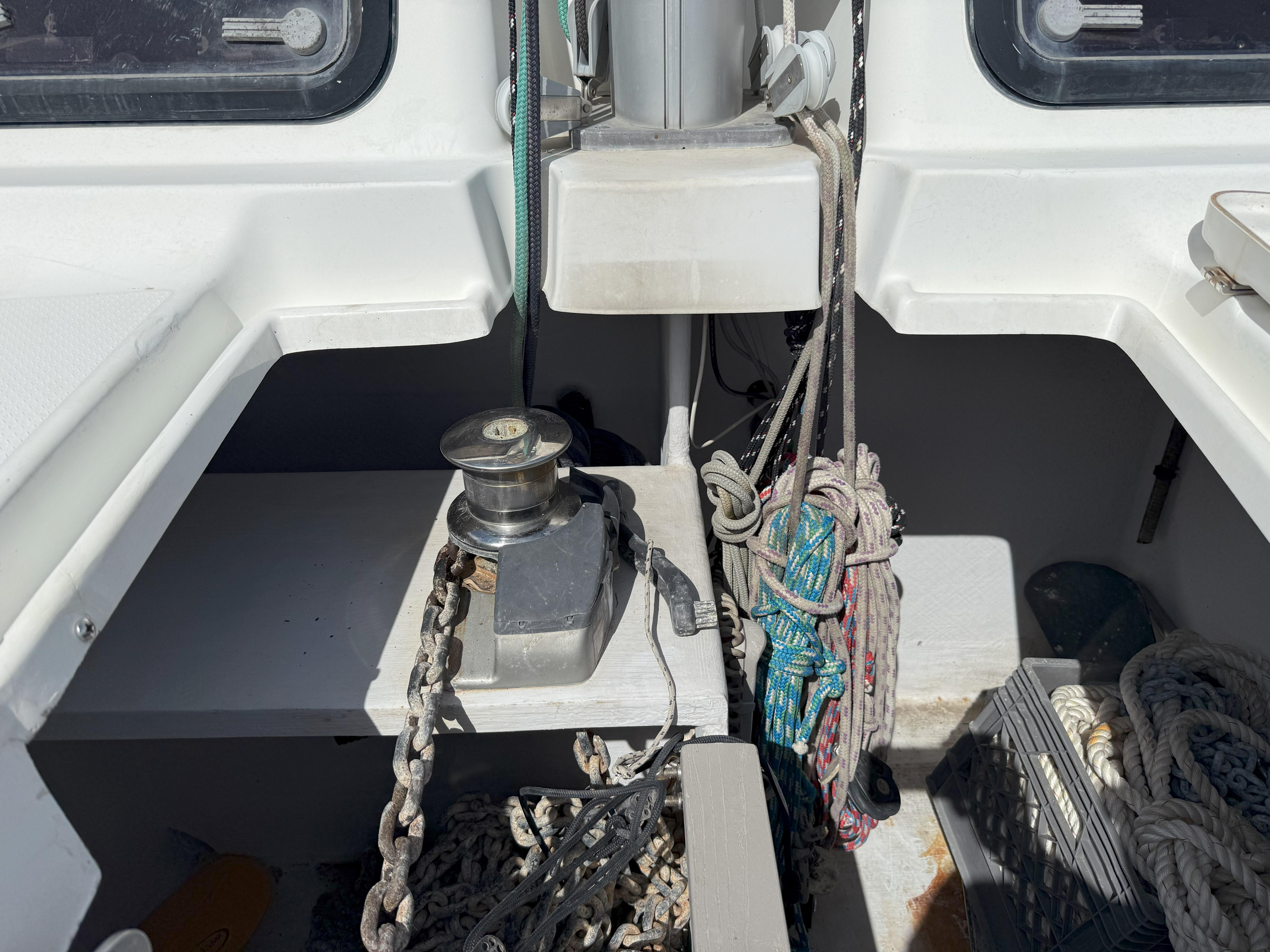 Fountaine Pajot-Mahe 36 Evolution  Owners Version 2014-Brake Aweigh SC-US-9725074 | Thumbnail