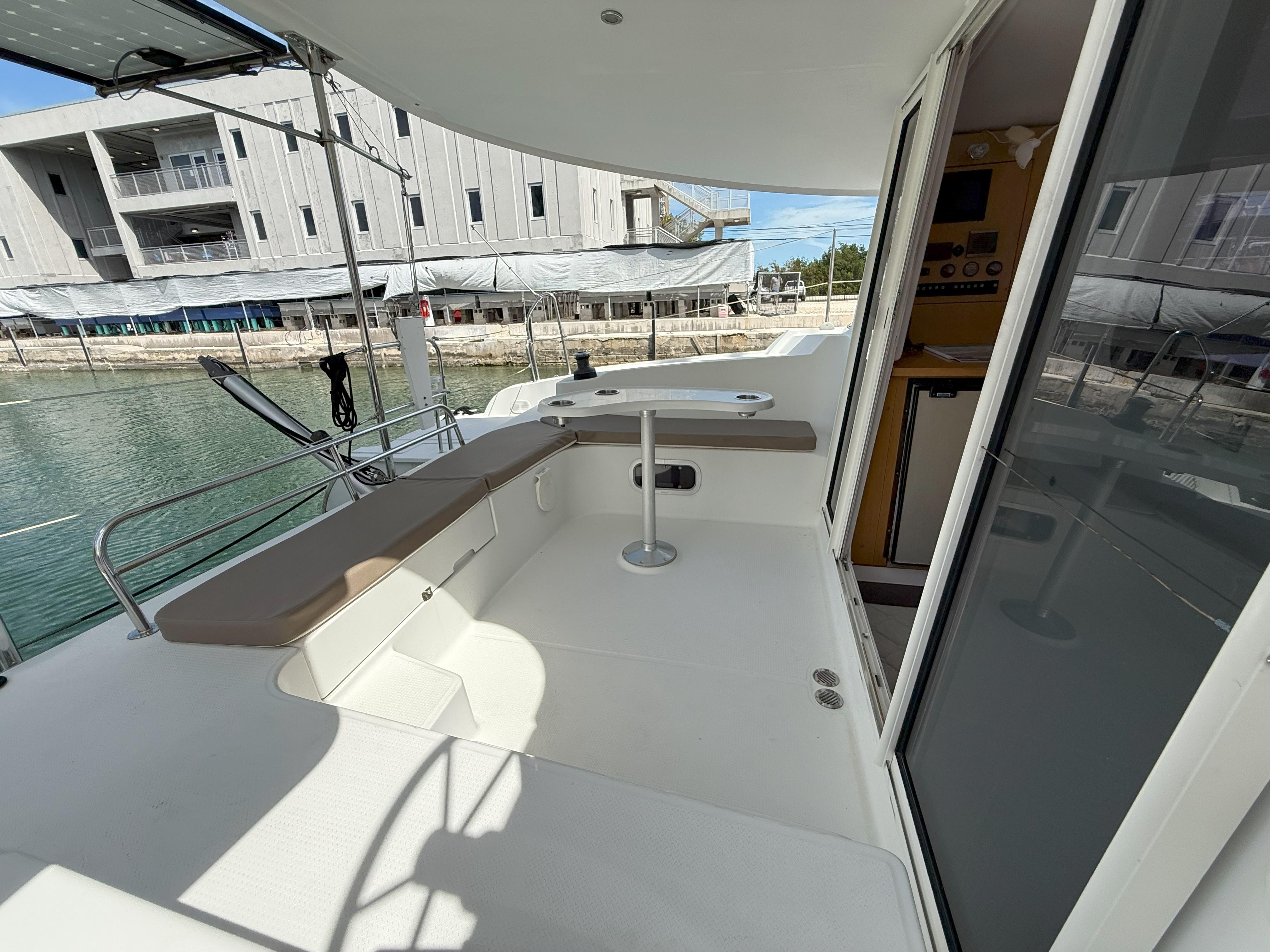 Fountaine Pajot-Mahe 36 Evolution  Owners Version 2014-Brake Aweigh SC-US-9725074 | Thumbnail